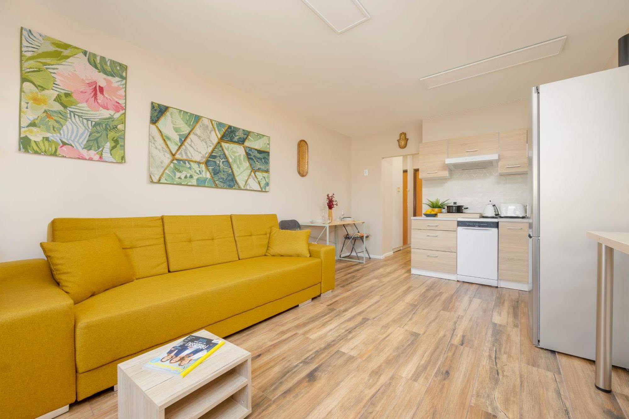 Zoliborz Modern Apartment 8Th Floor By Noclegi Renters Varşovia Exterior foto